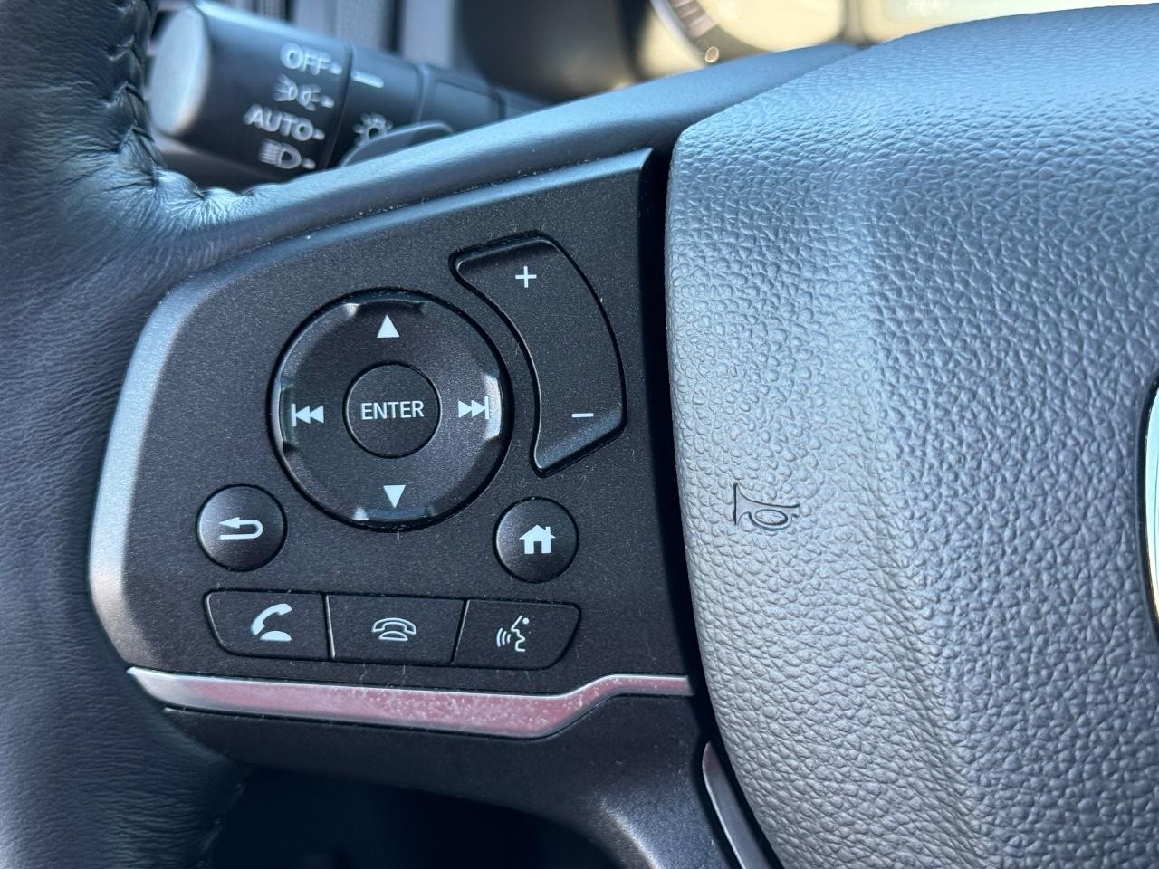 Honda Passport Vehicle Full-screen Gallery Image 21