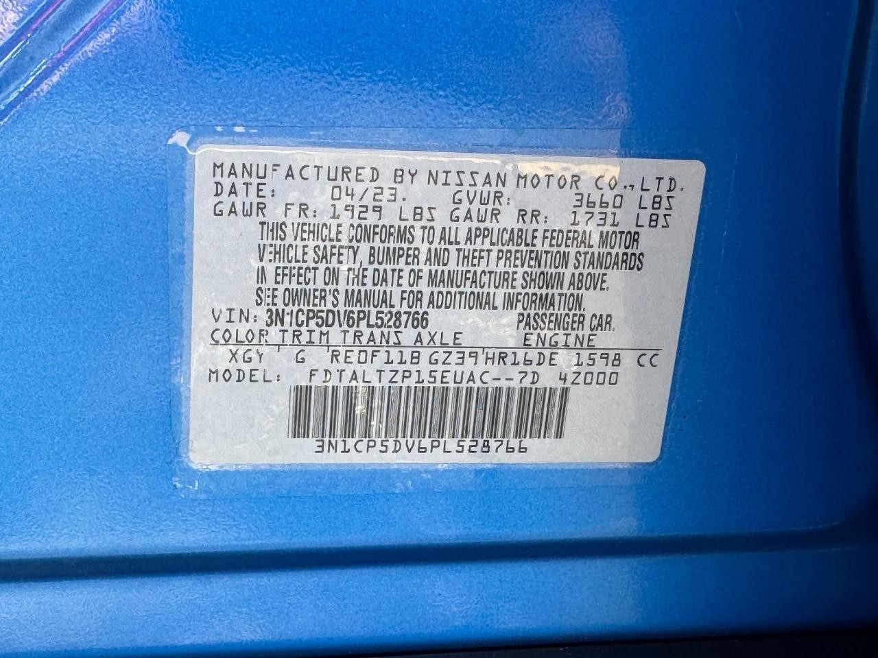 Nissan Kicks Vehicle Full-screen Gallery Image 24