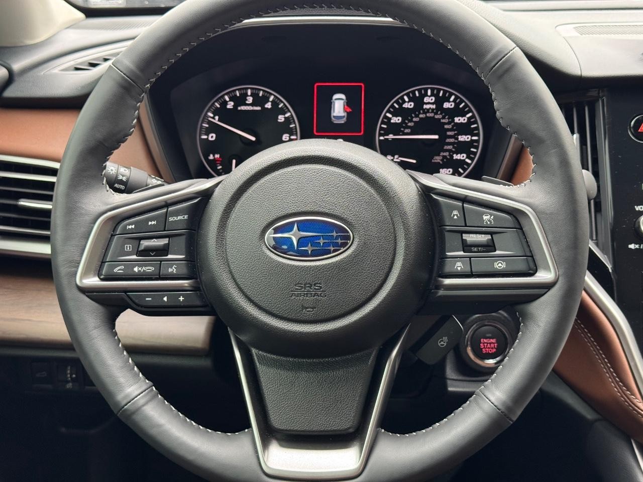 Subaru Outback Vehicle Full-screen Gallery Image 12