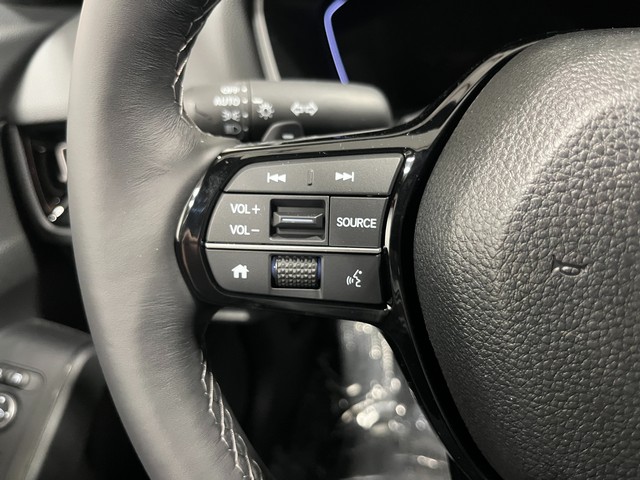 Honda Civic Hatchback Vehicle Full-screen Gallery Image 18