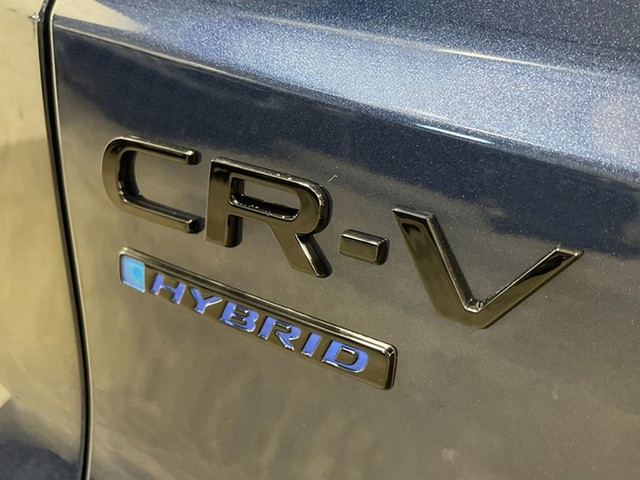 Honda CR-V Hybrid Vehicle Full-screen Gallery Image 06