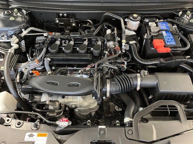 Honda Accord Sedan Vehicle Full-screen Gallery Image 11