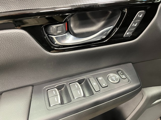 Honda CR-V Vehicle Full-screen Gallery Image 14