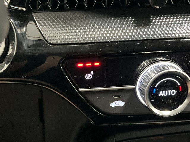 Honda CR-V Vehicle Full-screen Gallery Image 23