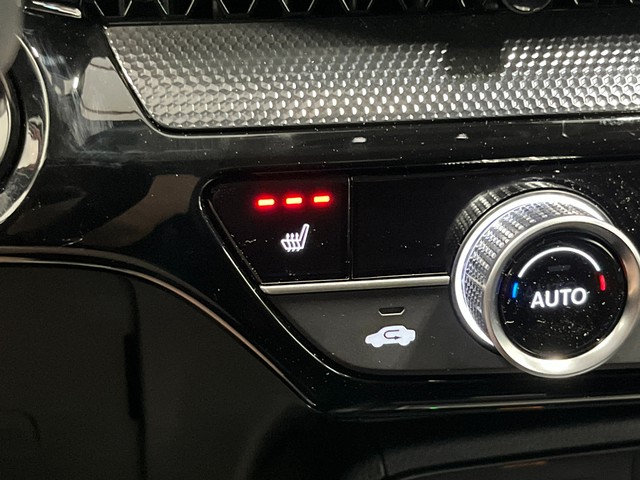 Honda CR-V Vehicle Full-screen Gallery Image 23