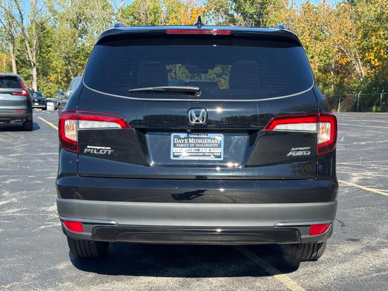 Honda Pilot Vehicle Full-screen Gallery Image 05