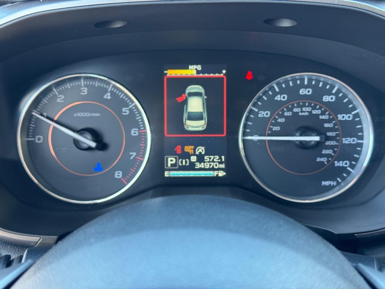 Subaru Crosstrek Vehicle Full-screen Gallery Image 19