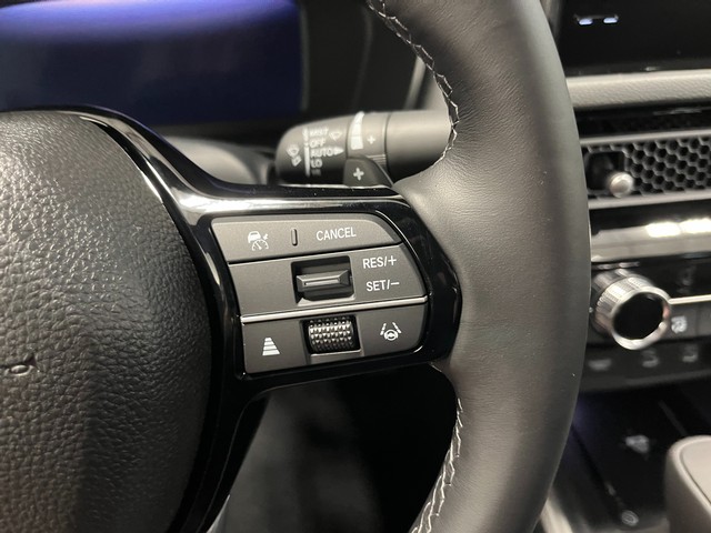 Honda Civic Sedan Hybrid Vehicle Full-screen Gallery Image 19