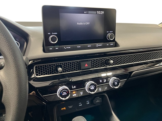 Honda Civic Sedan Vehicle Full-screen Gallery Image 18