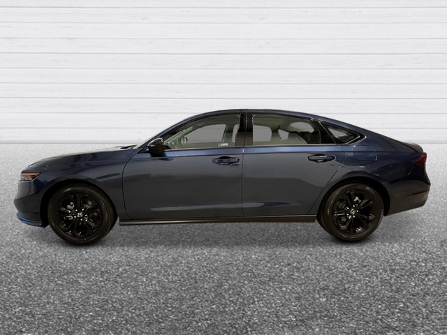 Honda Accord Sedan Vehicle Full-screen Gallery Image 02