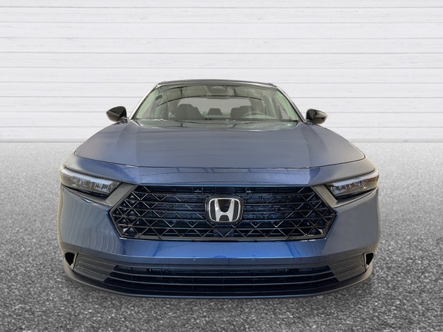 Honda Accord Sedan Vehicle Full-screen Gallery Image 09