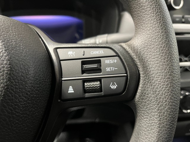 Honda Accord Sedan Vehicle Full-screen Gallery Image 18
