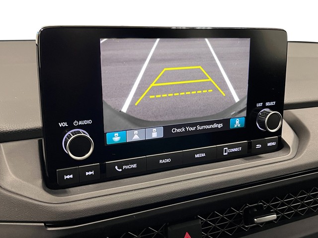 Honda Accord Sedan Vehicle Full-screen Gallery Image 20