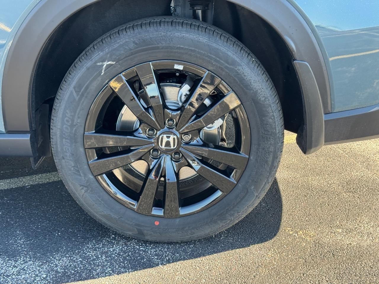 Honda HR-V Vehicle Full-screen Gallery Image 07