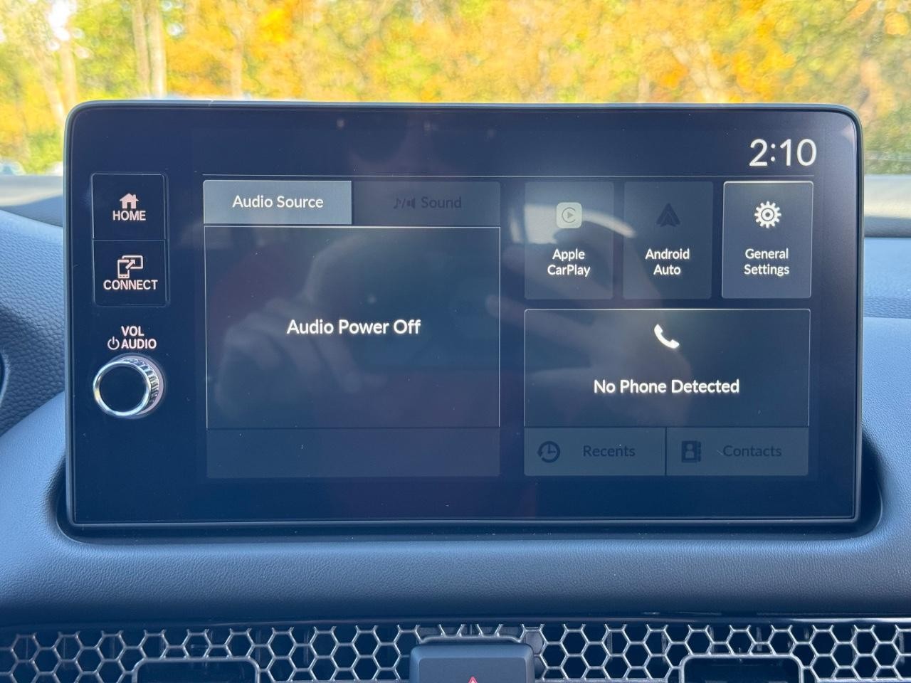 Honda HR-V Vehicle Full-screen Gallery Image 13