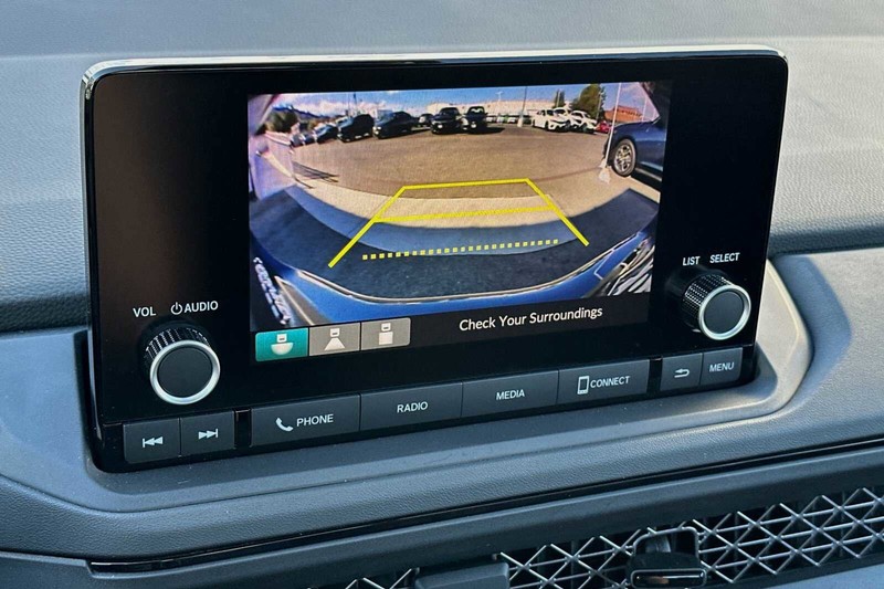 Honda Accord Sedan Vehicle Full-screen Gallery Image 20