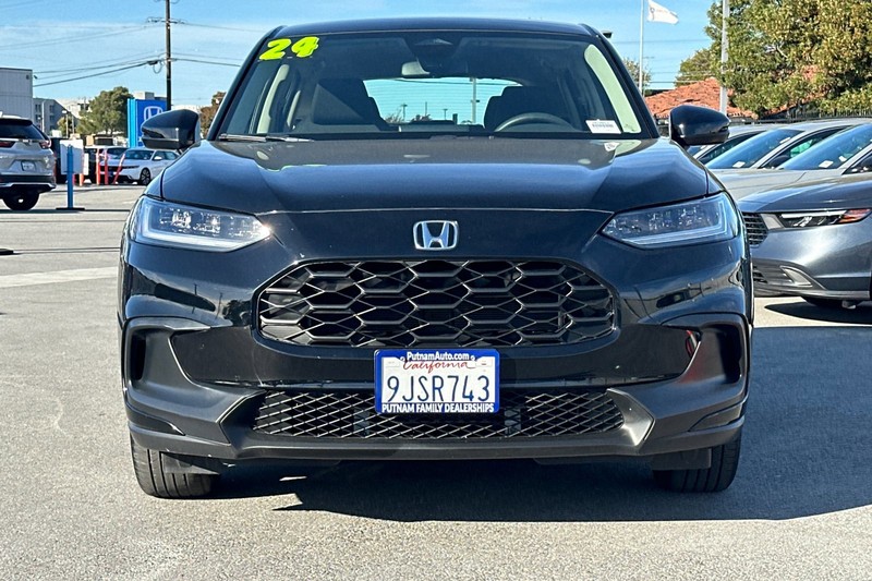 Honda HR-V Vehicle Full-screen Gallery Image 08