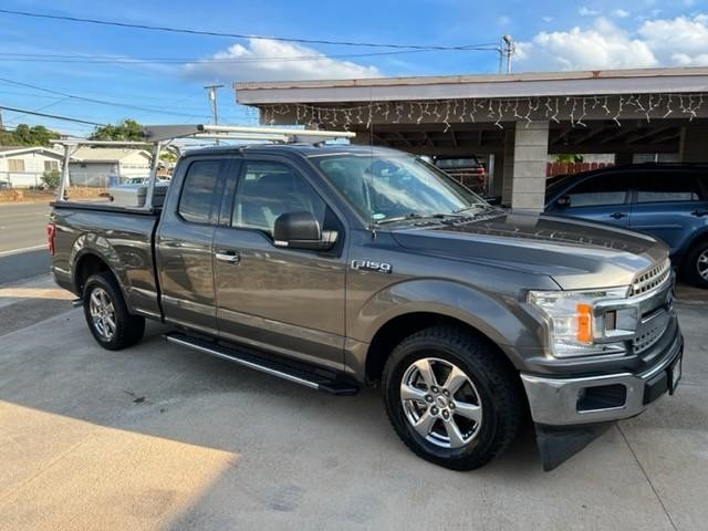 Ford F-150 Vehicle Full-screen Gallery Image 7
