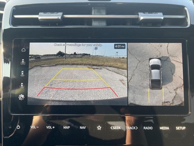 Hyundai Santa Cruz Vehicle Full-screen Gallery Image 26