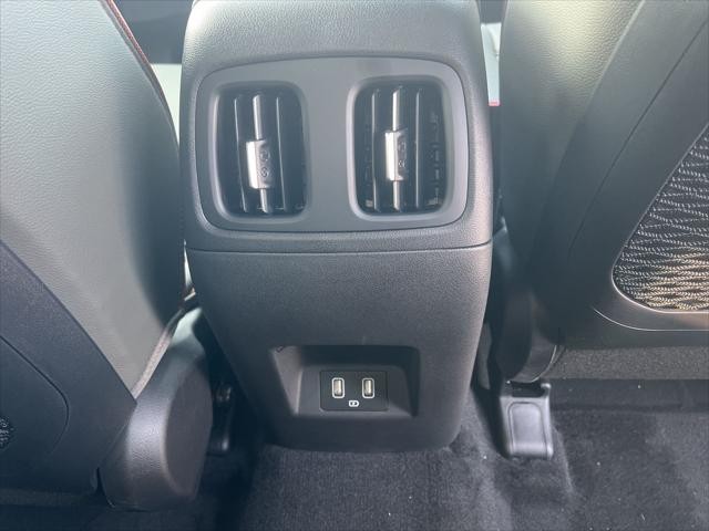 Hyundai Santa Cruz Vehicle Full-screen Gallery Image 38