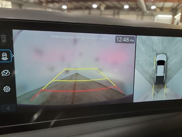 Hyundai Santa Cruz Vehicle Full-screen Gallery Image 6