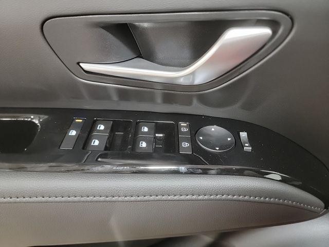 Hyundai Santa Cruz Vehicle Full-screen Gallery Image 21