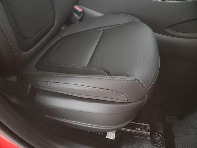 Hyundai Santa Cruz Vehicle Full-screen Gallery Image 28