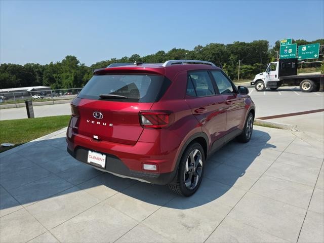 Hyundai Venue Vehicle Full-screen Gallery Image 6