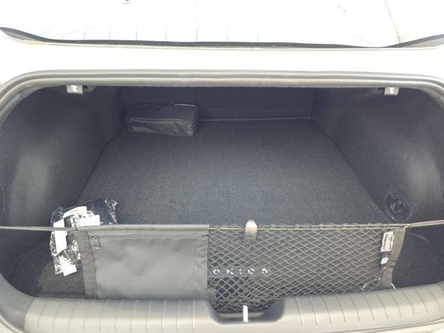 Hyundai IONIQ 6 Vehicle Full-screen Gallery Image 26