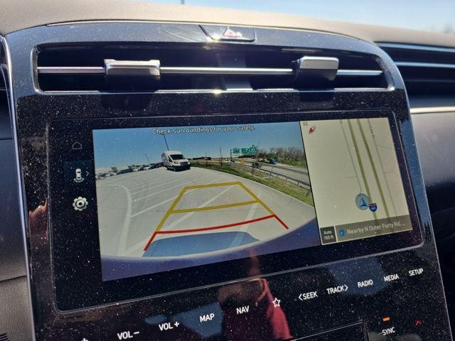 Hyundai Santa Cruz Vehicle Full-screen Gallery Image 13