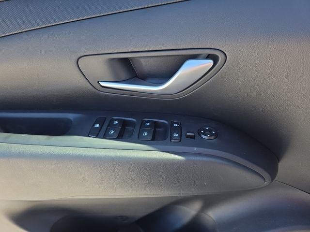 Hyundai Santa Cruz Vehicle Full-screen Gallery Image 20