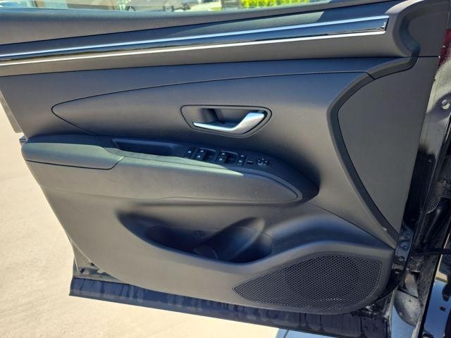 Hyundai Santa Cruz Vehicle Full-screen Gallery Image 21