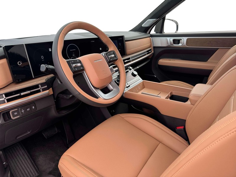 Hyundai Santa Fe Vehicle Full-screen Gallery Image 9