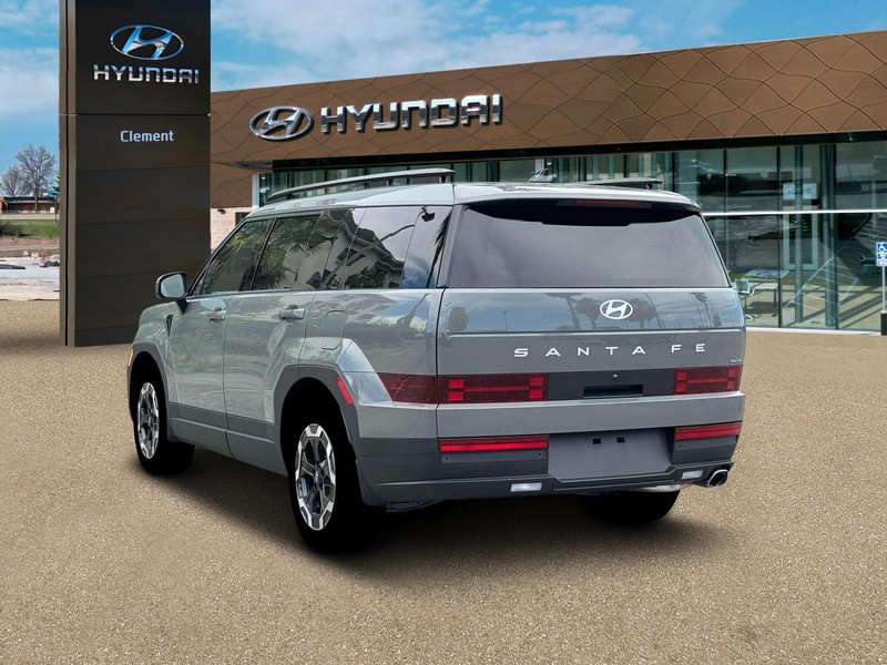 Hyundai Santa Fe Vehicle Full-screen Gallery Image 5