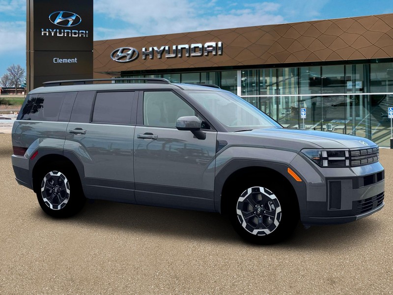 Hyundai Santa Fe Vehicle Full-screen Gallery Image 10