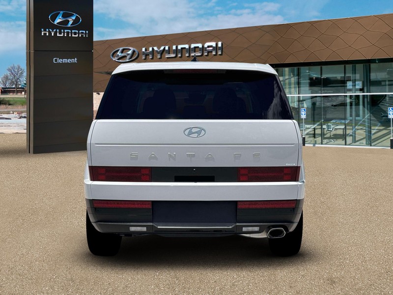 Hyundai Santa Fe Vehicle Full-screen Gallery Image 7