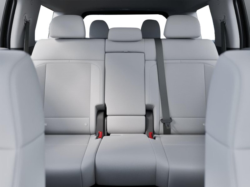 Hyundai Santa Fe Vehicle Full-screen Gallery Image 14