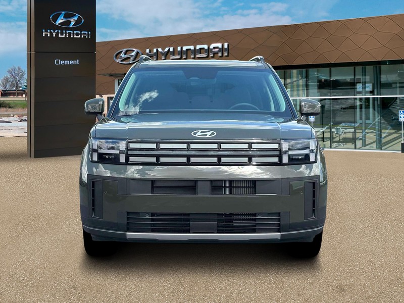 Hyundai Santa Fe Vehicle Full-screen Gallery Image 19