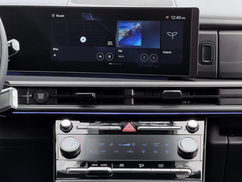 Hyundai Santa Fe Hybrid Vehicle Full-screen Gallery Image 18