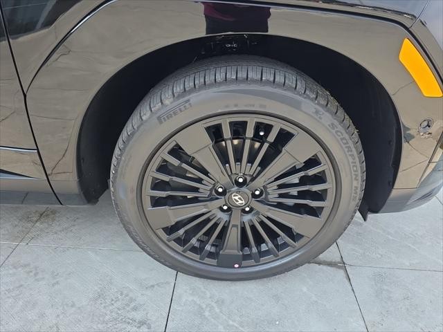 Hyundai Santa Fe Hybrid Vehicle Full-screen Gallery Image 33