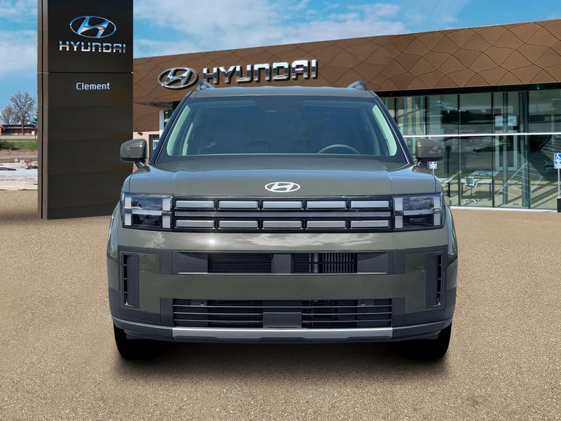 Hyundai Santa Fe Hybrid Vehicle Full-screen Gallery Image 11