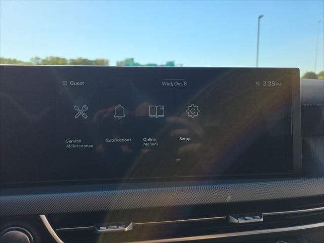 Hyundai Sonata Vehicle Full-screen Gallery Image 18