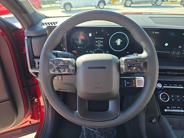 Hyundai Santa Fe Vehicle Full-screen Gallery Image 12