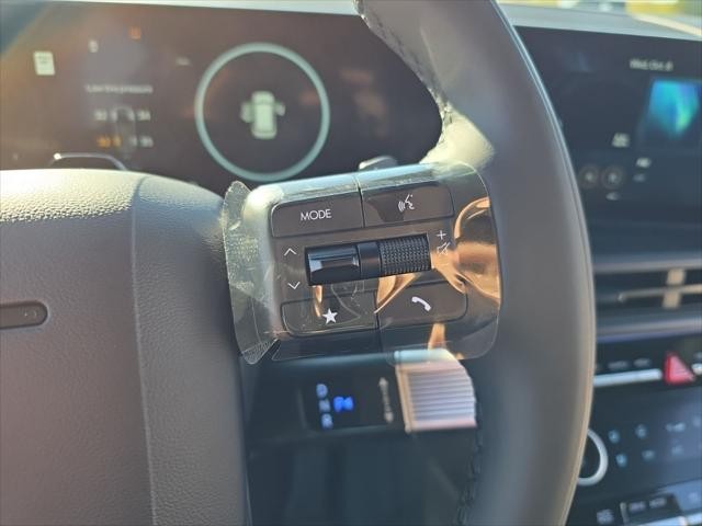 Hyundai Santa Fe Vehicle Full-screen Gallery Image 14