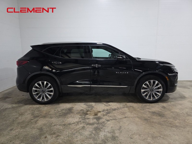 Chevrolet Blazer Vehicle Full-screen Gallery Image 4