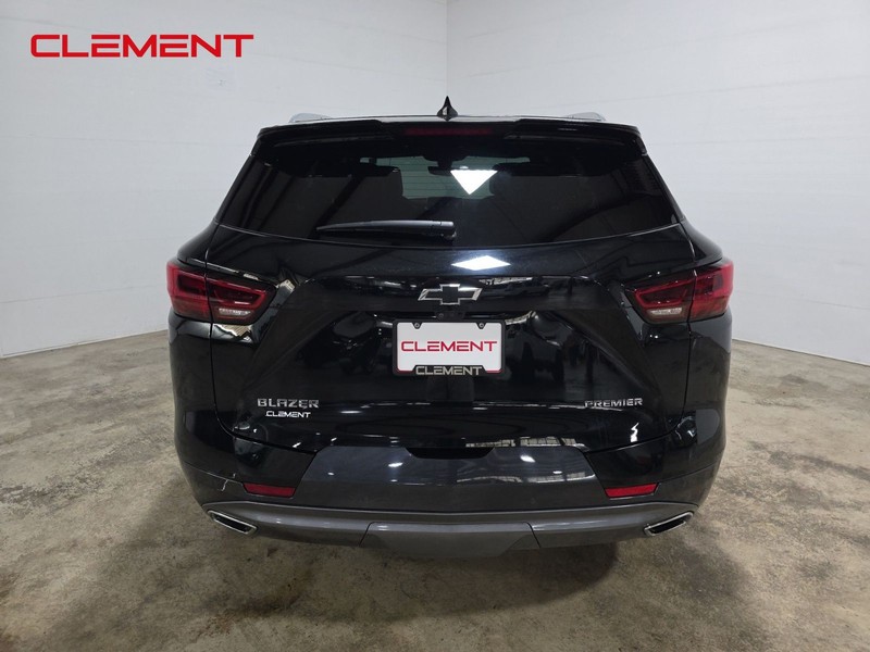 Chevrolet Blazer Vehicle Full-screen Gallery Image 7