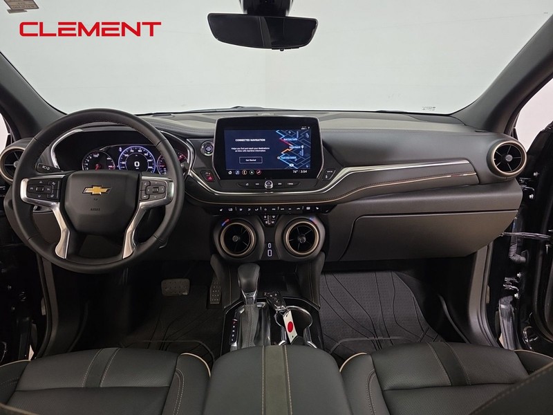 Chevrolet Blazer Vehicle Full-screen Gallery Image 10