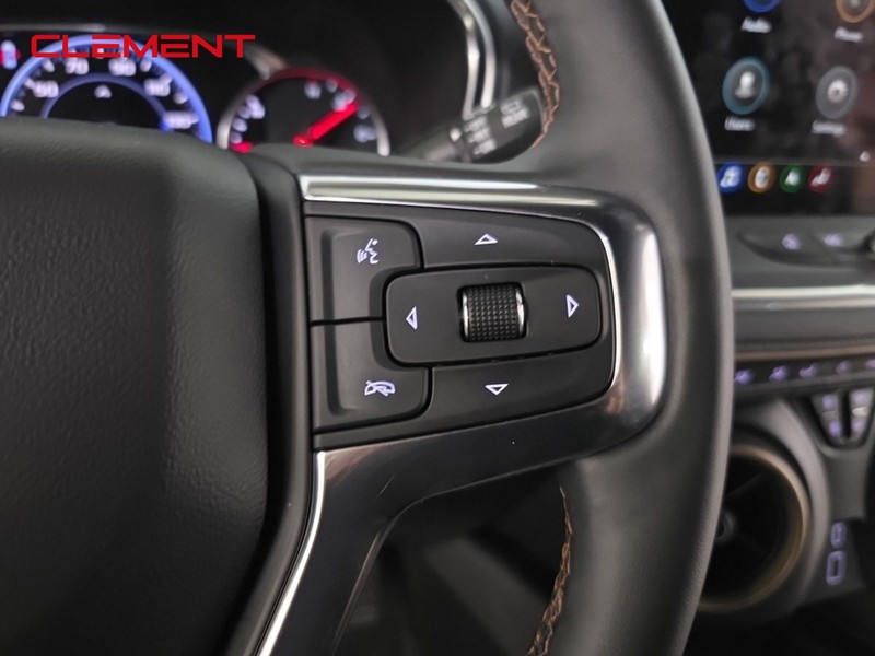 Chevrolet Blazer Vehicle Full-screen Gallery Image 14