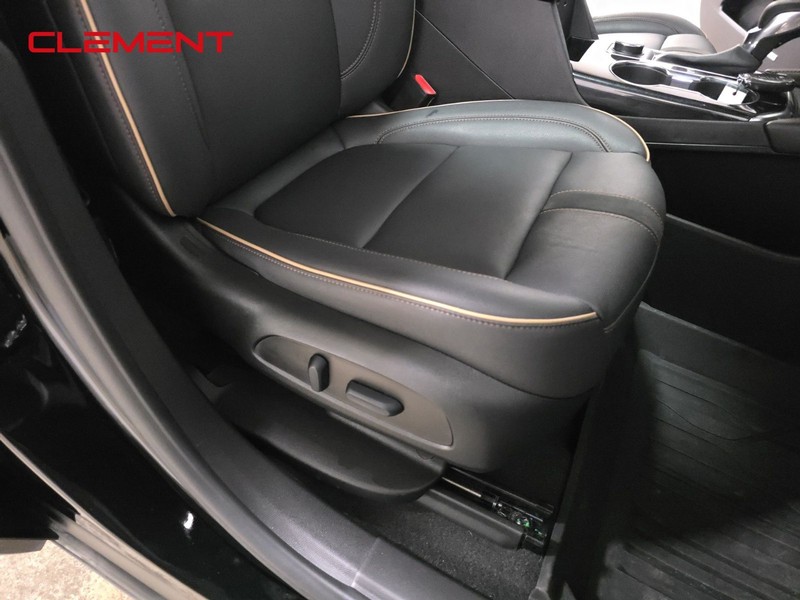 Chevrolet Blazer Vehicle Full-screen Gallery Image 35