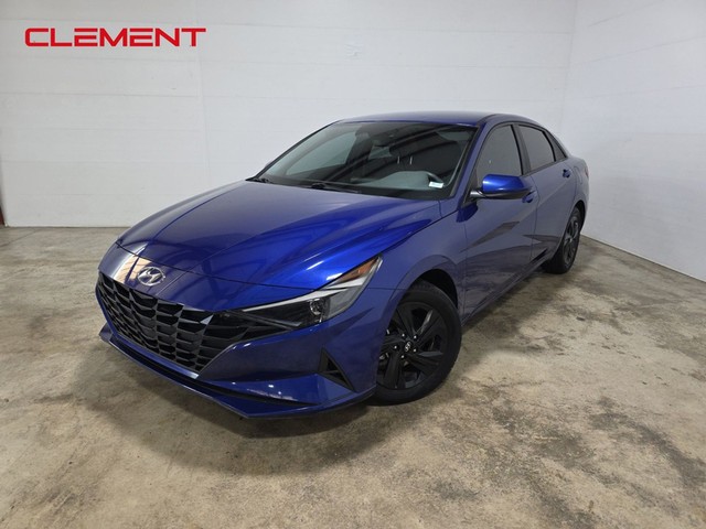 Wentzville MO 2022 Hyundai Elantra more details - hyundai elantra